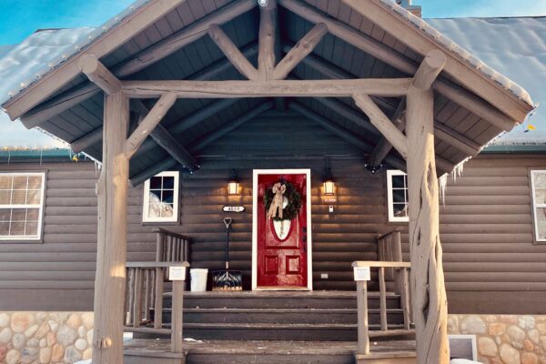 Wyoming Snowmobiling Lodge 2